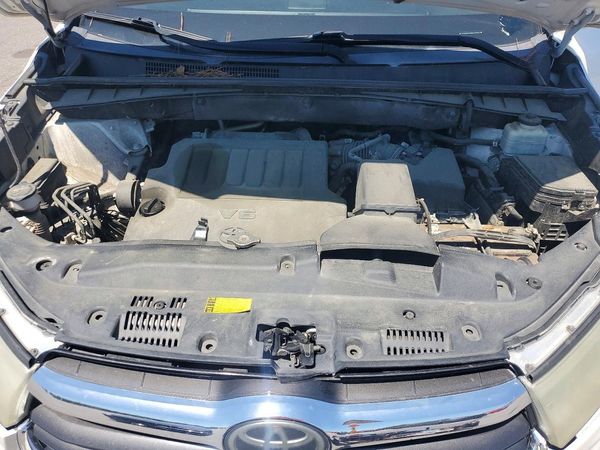 2016 TOYOTA HIGHLANDER Base/Hybrid