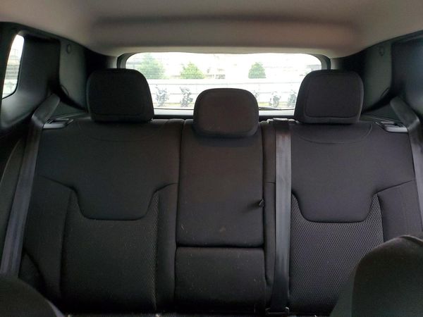 2020 JEEP RENEGADE LATITUDE 4X2