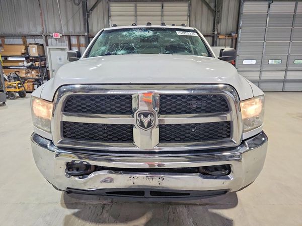 2018 RAM 2500 ST