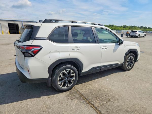 2025 SUBARU FORESTER Premium Base