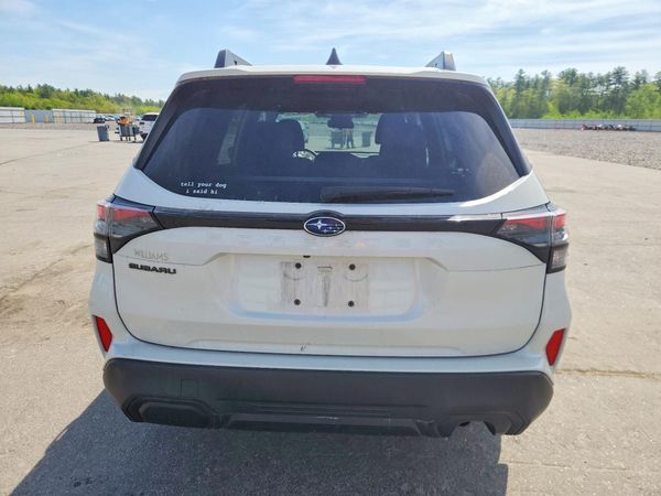 2025 SUBARU FORESTER Premium Base