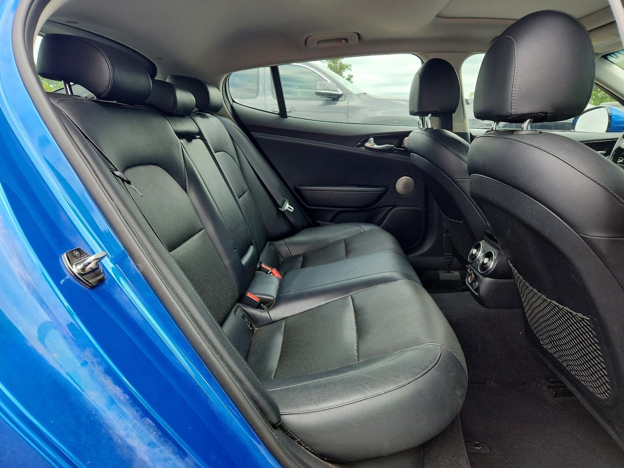 2018 KIA STINGER Premium