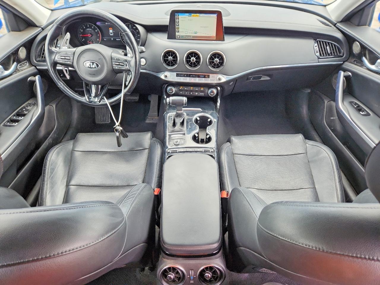 2018 KIA STINGER Premium