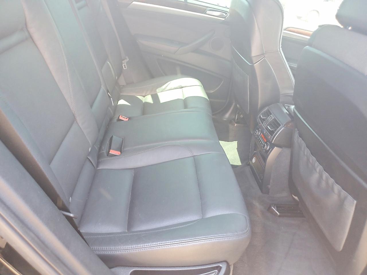 2014 BMW X6 xDrive50i