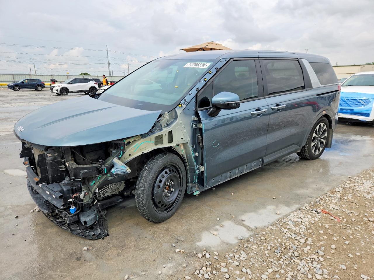 2022 KIA CARNIVAL EX