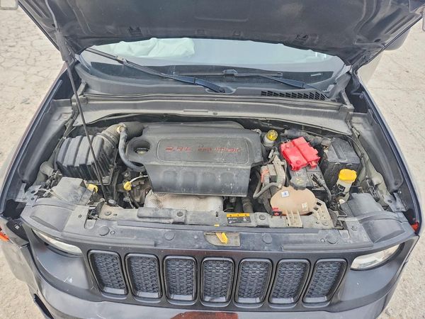 2019 JEEP RENEGADE SPORT 4X4