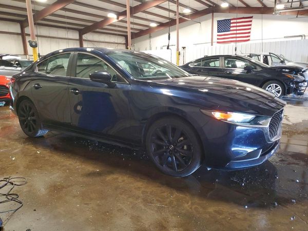 2024 MAZDA 3 Select Sport Package