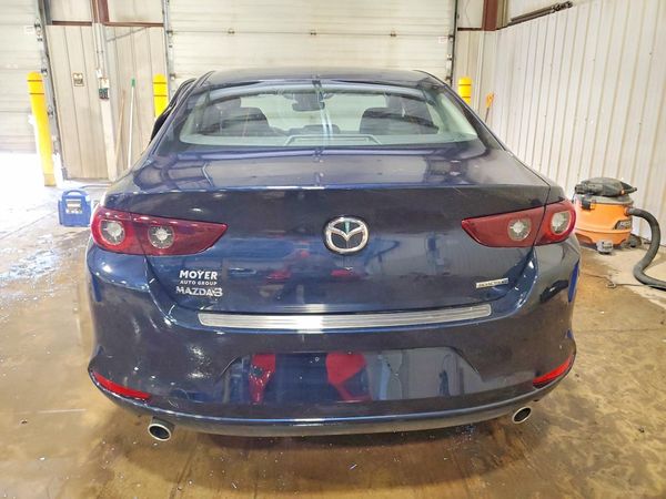 2024 MAZDA 3 Select Sport Package