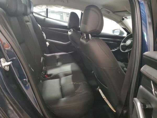 2024 MAZDA 3 Select Sport Package