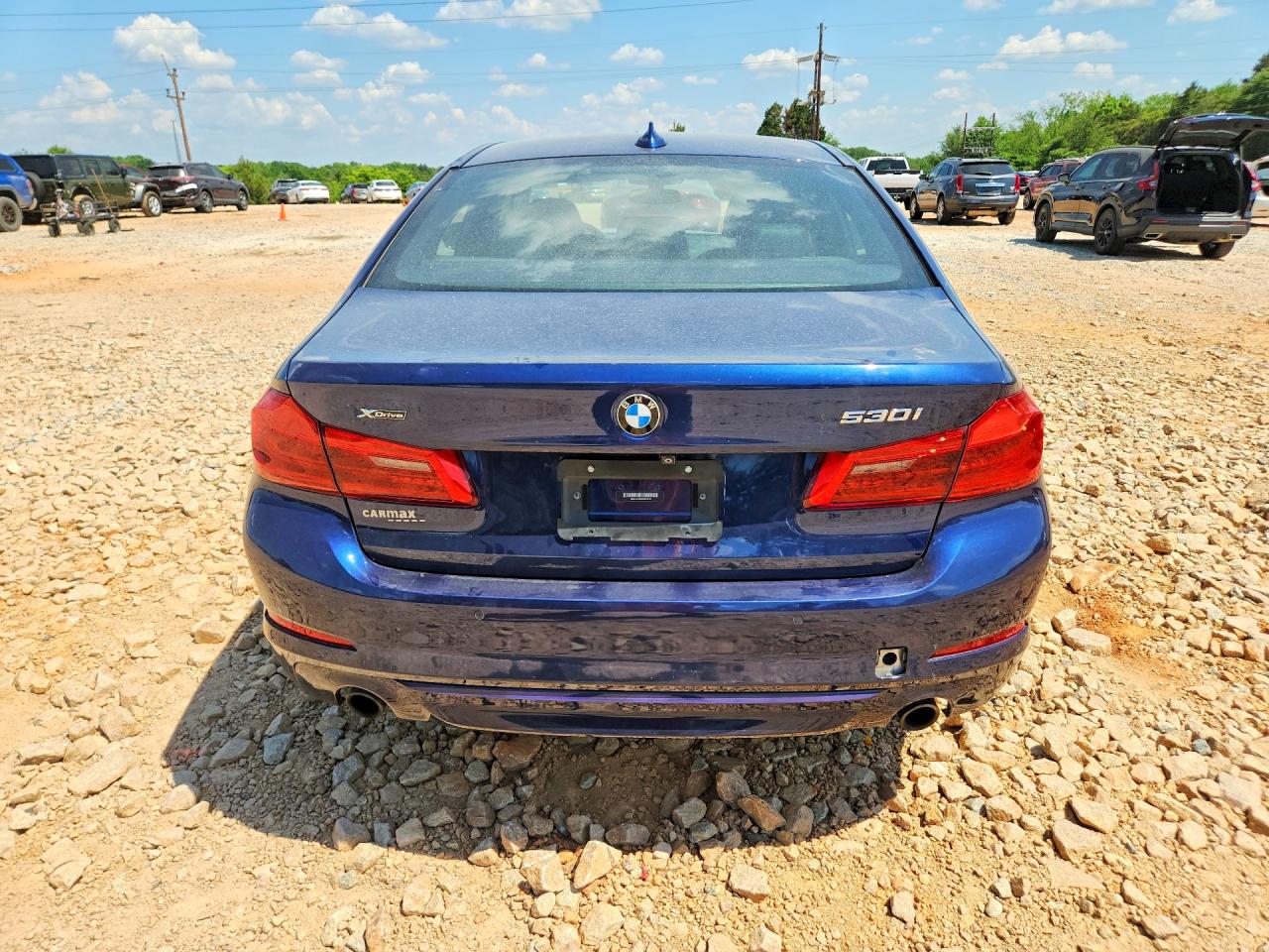 2019 BMW 530