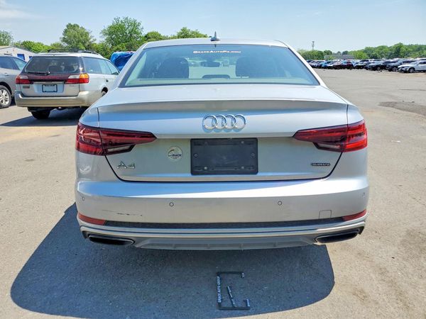 2019 AUDI A4 quattro Premium Plus