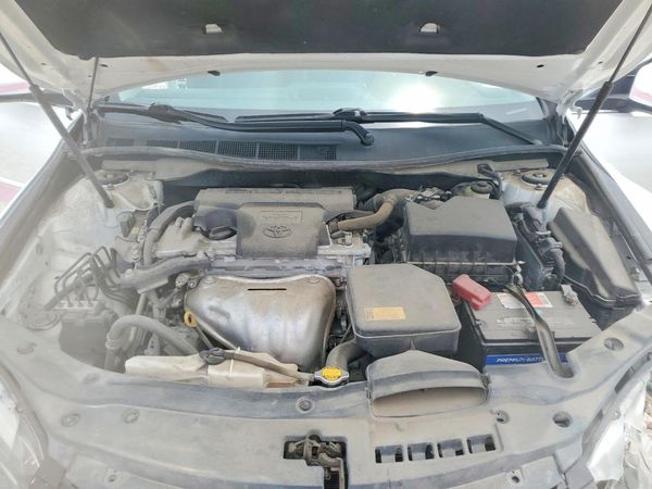 2015 TOYOTA CAMRY
