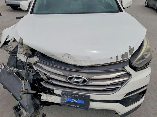2017 HYUNDAI SANTA FE Sport Base