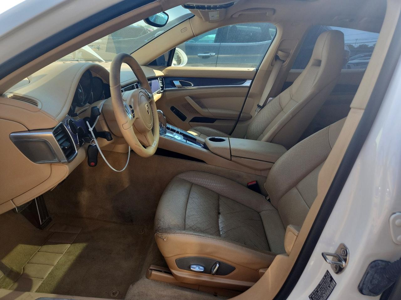 2011 PORSCHE PANAMERA Base (2WD), 4 (4WD)