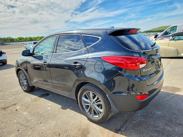 2015 HYUNDAI TUCSON GL (Middle-Low)