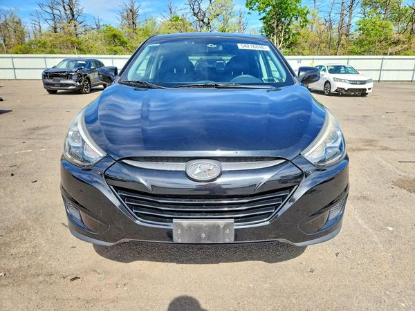 2015 HYUNDAI TUCSON GL (Middle-Low)