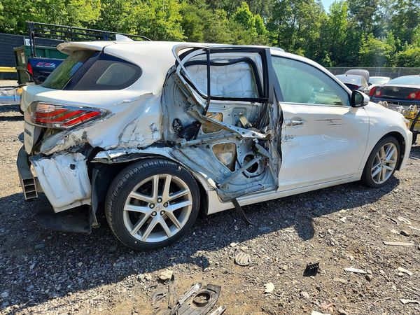 2014 LEXUS CT 200h