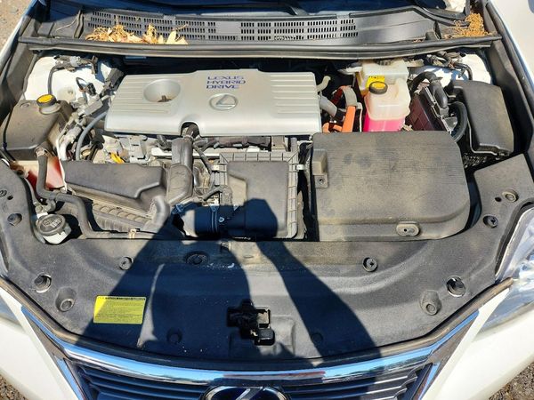 2014 LEXUS CT 200h