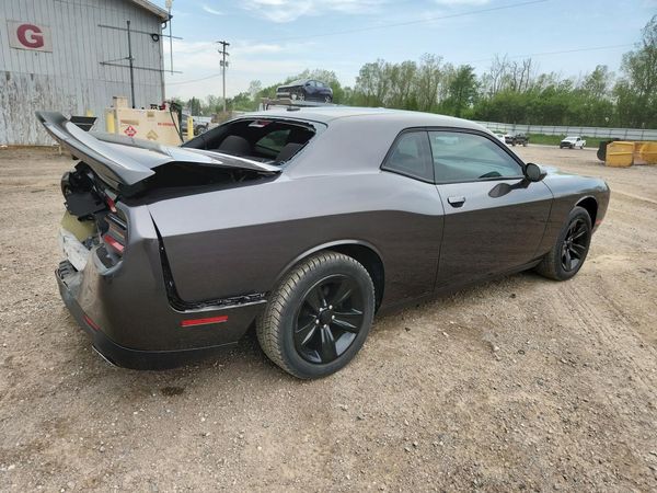 2020 DODGE CHALLENGER SXT