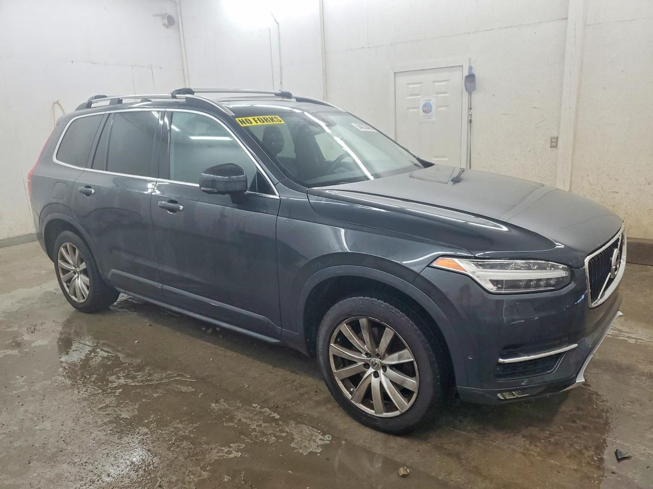 2016 VOLVO XC90 SV42 Momentum