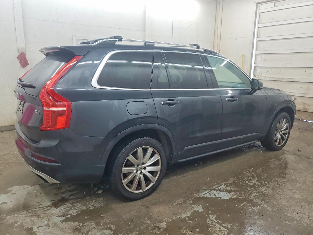 2016 VOLVO XC90 SV42 Momentum