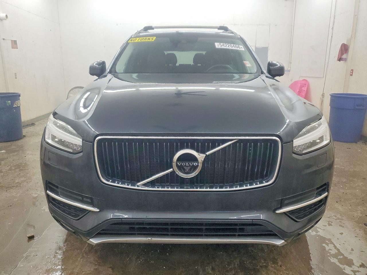 2016 VOLVO XC90 SV42 Momentum