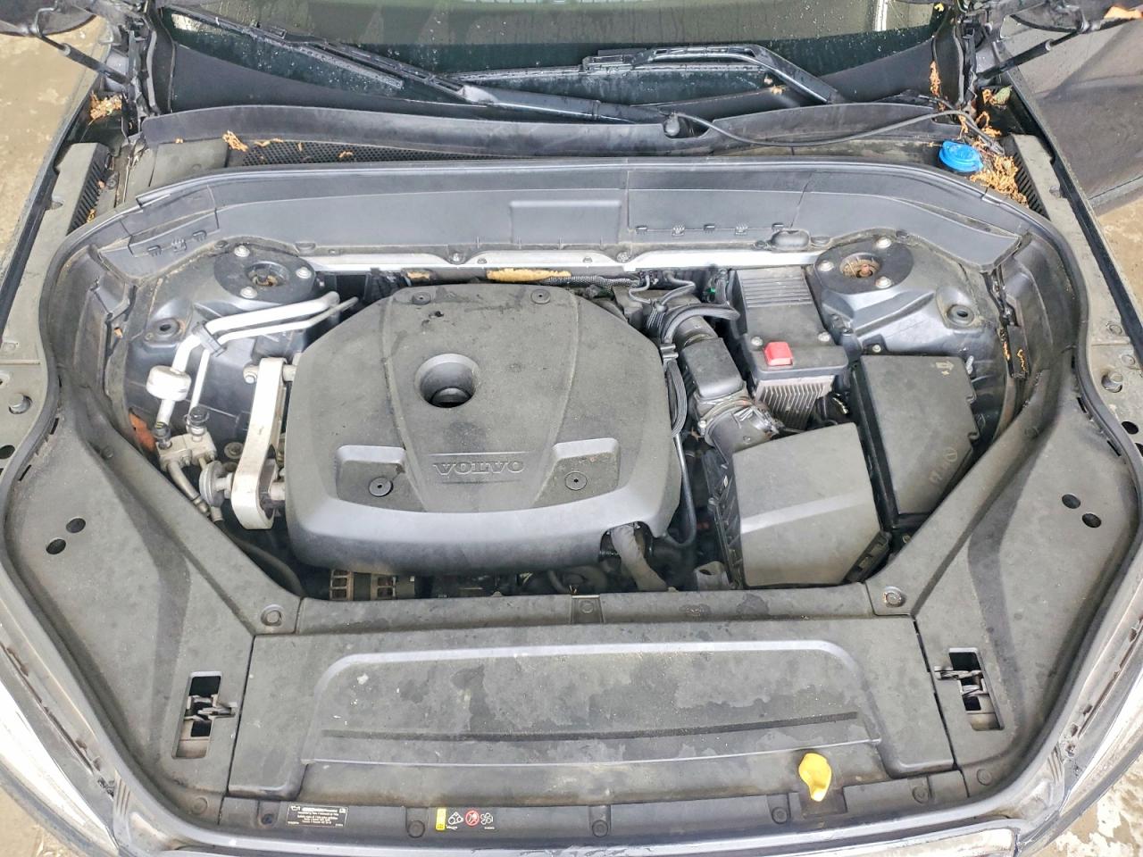 2016 VOLVO XC90 SV42 Momentum