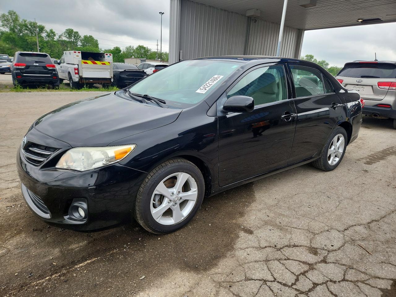 2013 TOYOTA COROLLA