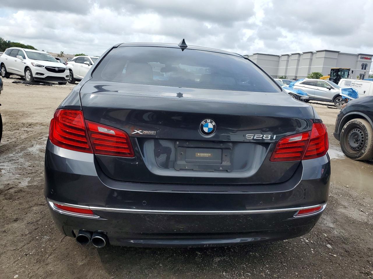 2016 BMW 528 xDrive