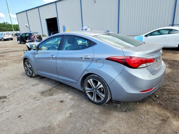 2014 HYUNDAI ELANTRA GLS (Middle)