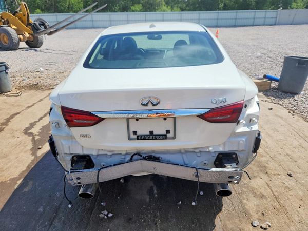 2021 INFINITI Q50