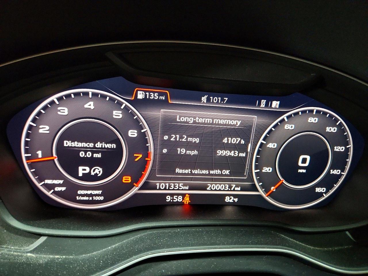 2018 AUDI Q5 quattro Premium Plus