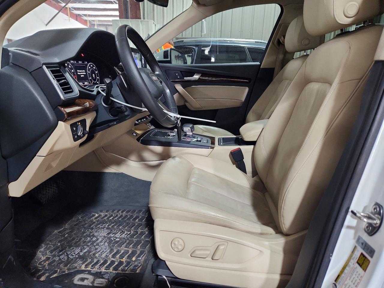 2018 AUDI Q5 quattro Premium Plus