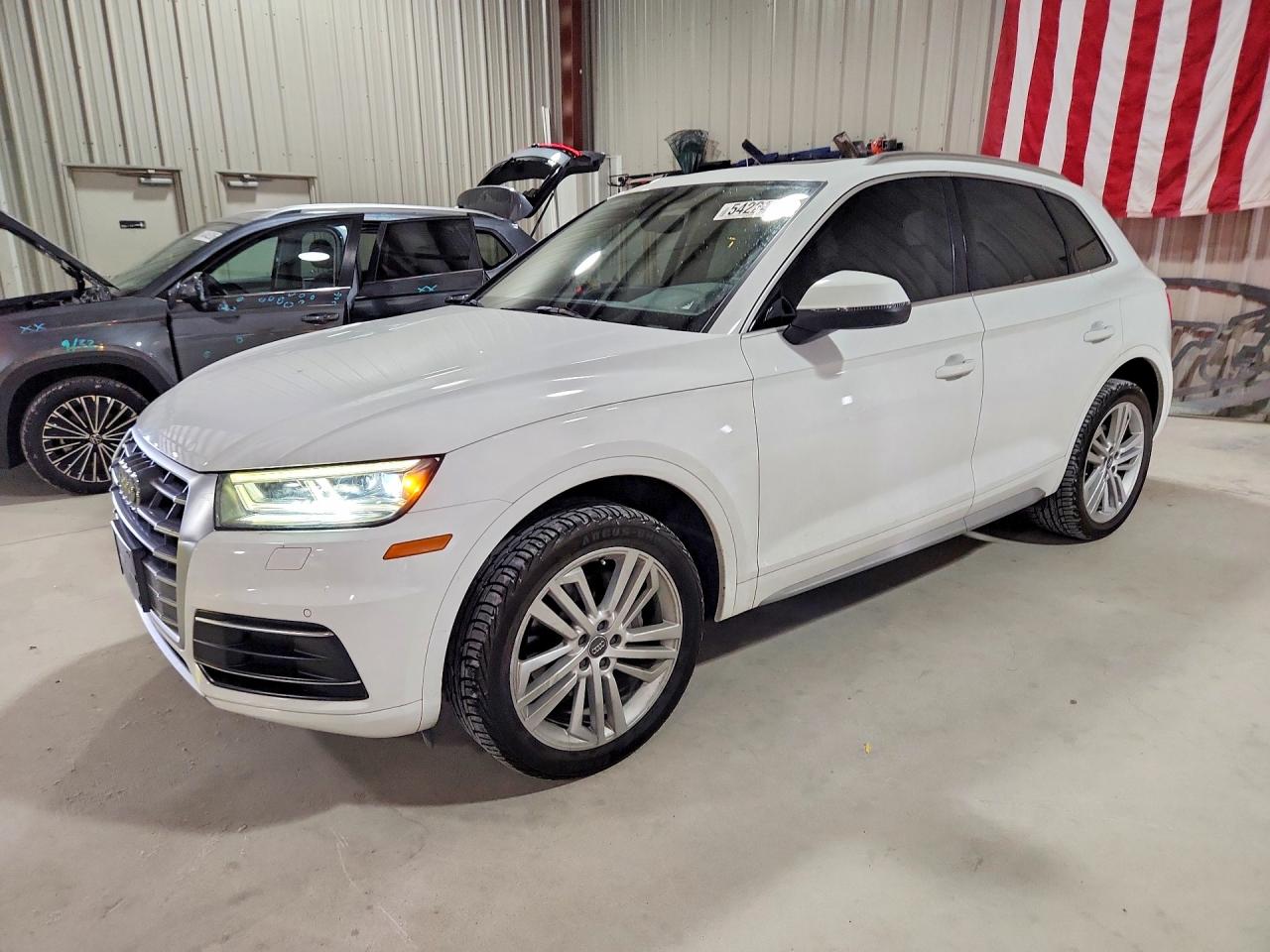 2018 AUDI Q5 quattro Premium Plus