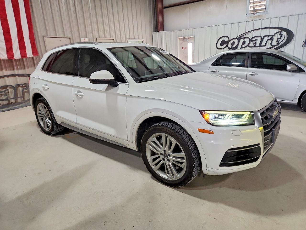 2018 AUDI Q5 quattro Premium Plus