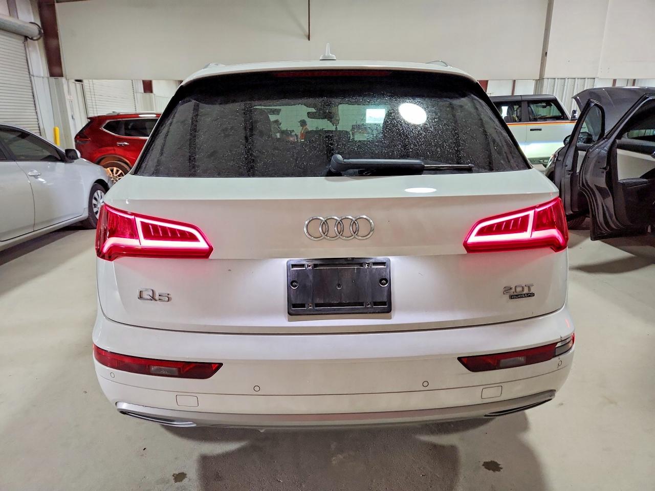 2018 AUDI Q5 quattro Premium Plus