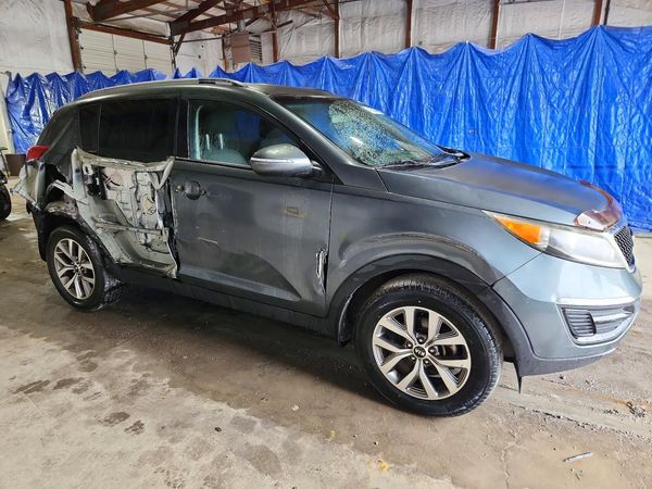 2015 KIA SPORTAGE GL - Middle-low