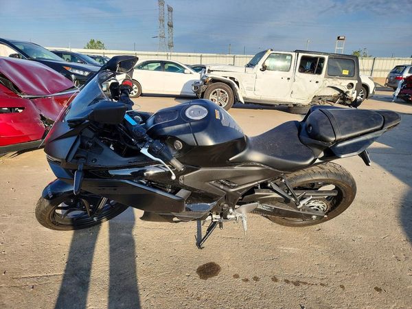 2025 YAMAHA YFZ320