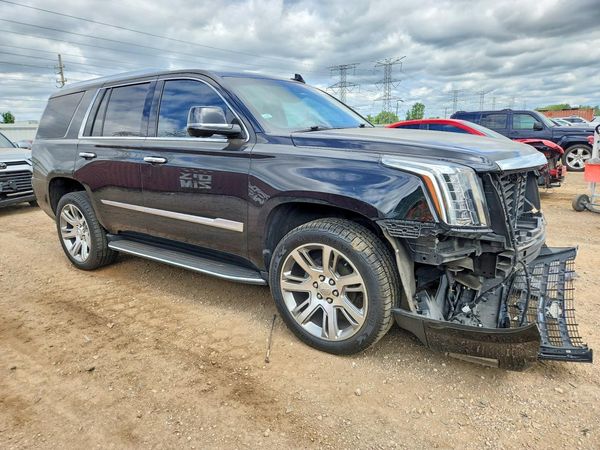 2019 CADILLAC ESCALADE Luxury