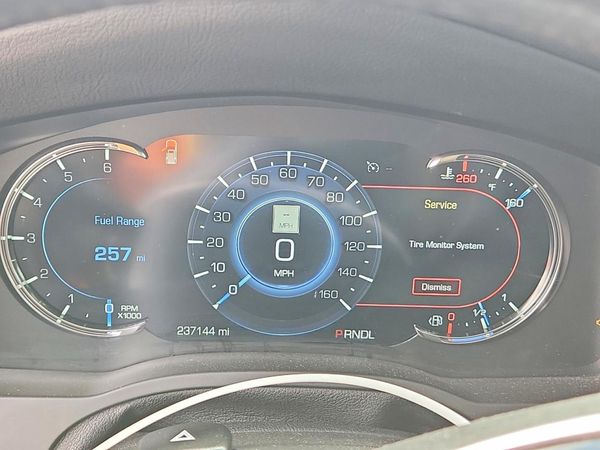 2019 CADILLAC ESCALADE Luxury