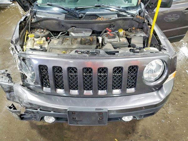 2015 JEEP PATRIOT LATITUDE 4X4