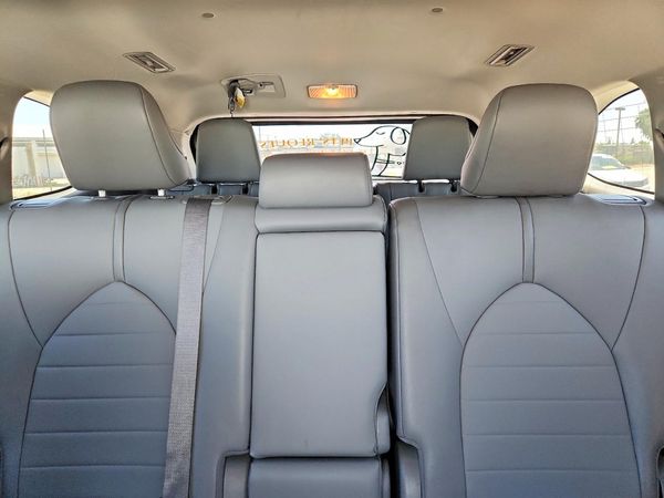 2020 TOYOTA HIGHLANDER XLE Nav