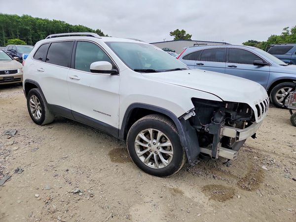 2019 JEEP CHEROKEE LATITUDE 4X4
