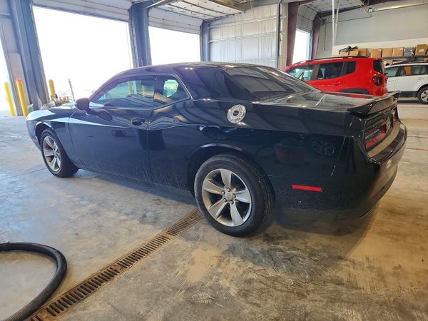 2016 DODGE CHALLENGER SXT