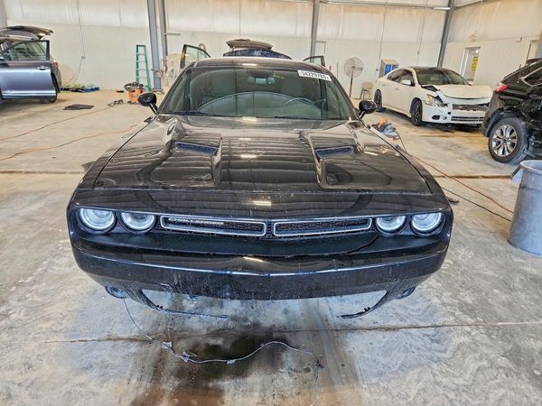 2016 DODGE CHALLENGER SXT