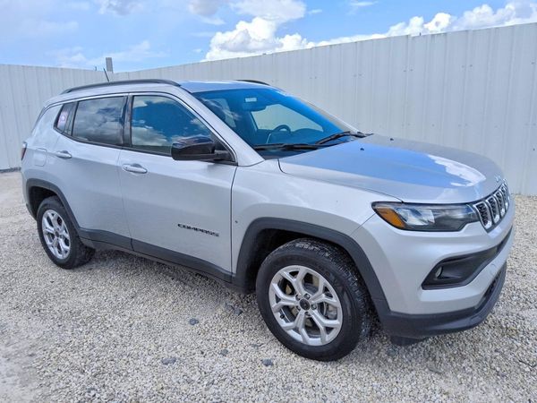 2025 JEEP COMPASS North, Latitude