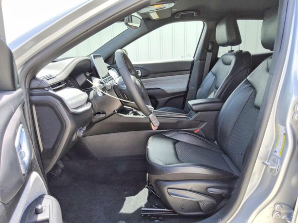 2025 JEEP COMPASS North, Latitude