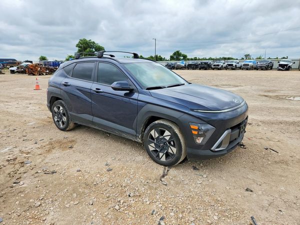 2024 HYUNDAI KONA SE