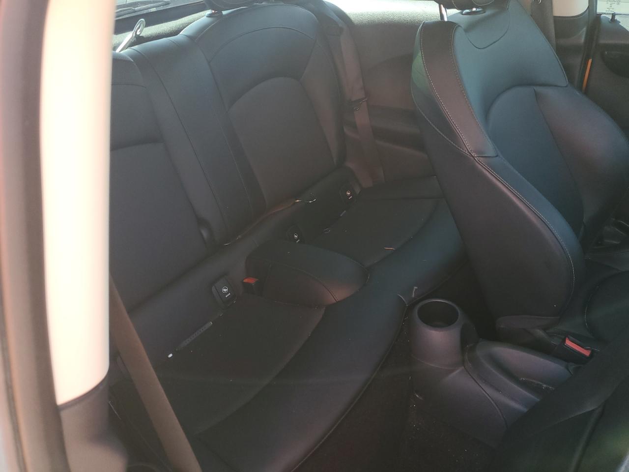 2016 MINI COOPER