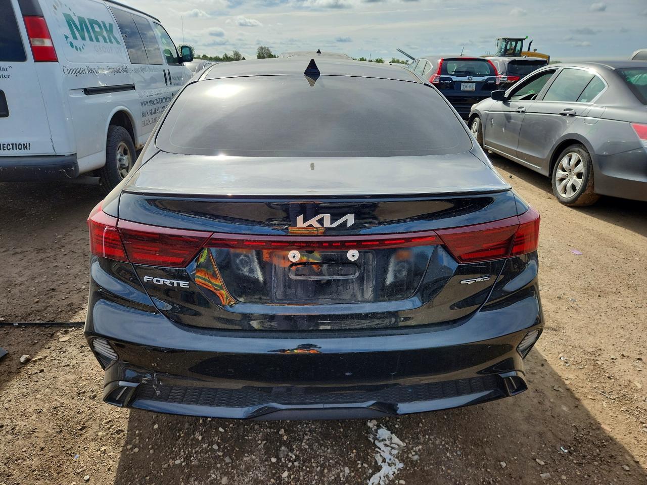 2024 KIA FORTE GT Line